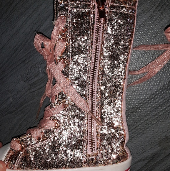 Princess sneaker boots toddler - Picture 2 of 4